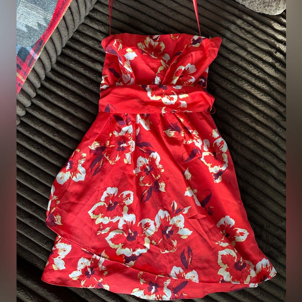 Express- mini strapless dress size 0